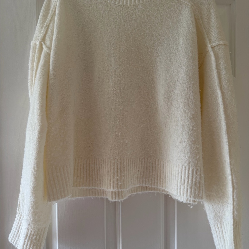 Aeropostale Soft Cream Crew Neck Sweater
